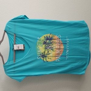 NWT FloGrown Shirt